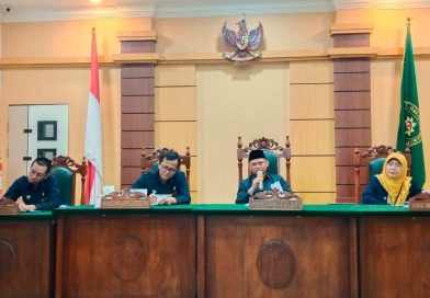 KPTA Pontianak Berikan Pembinaan di PA Ketapang, Tekankan Pentingnya Pengawasan Berkelanjutan